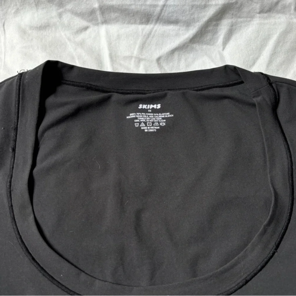 Skims Black Bodysuit - Picture 3 of 4